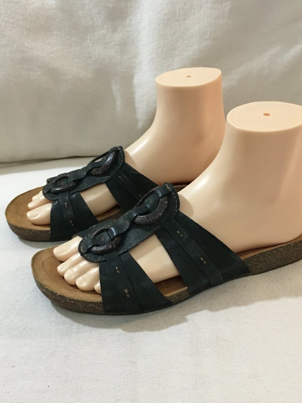 NWOT Clarks Artisan Slide Sandal Black Leather Sz 8.5M